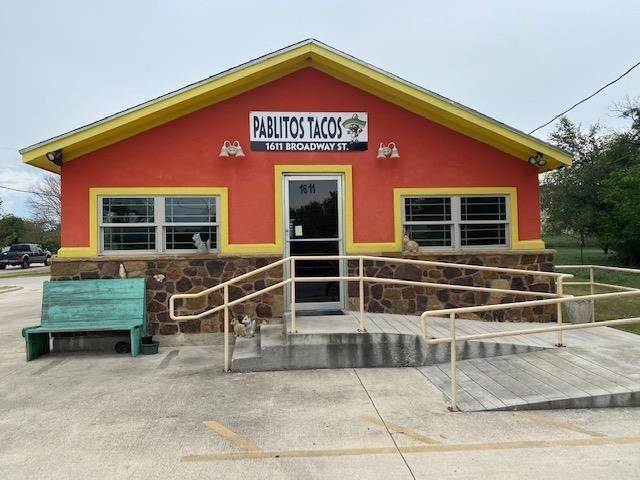 1. Commercial at 1611 Broadway Marble Falls, Texas 78654 United States