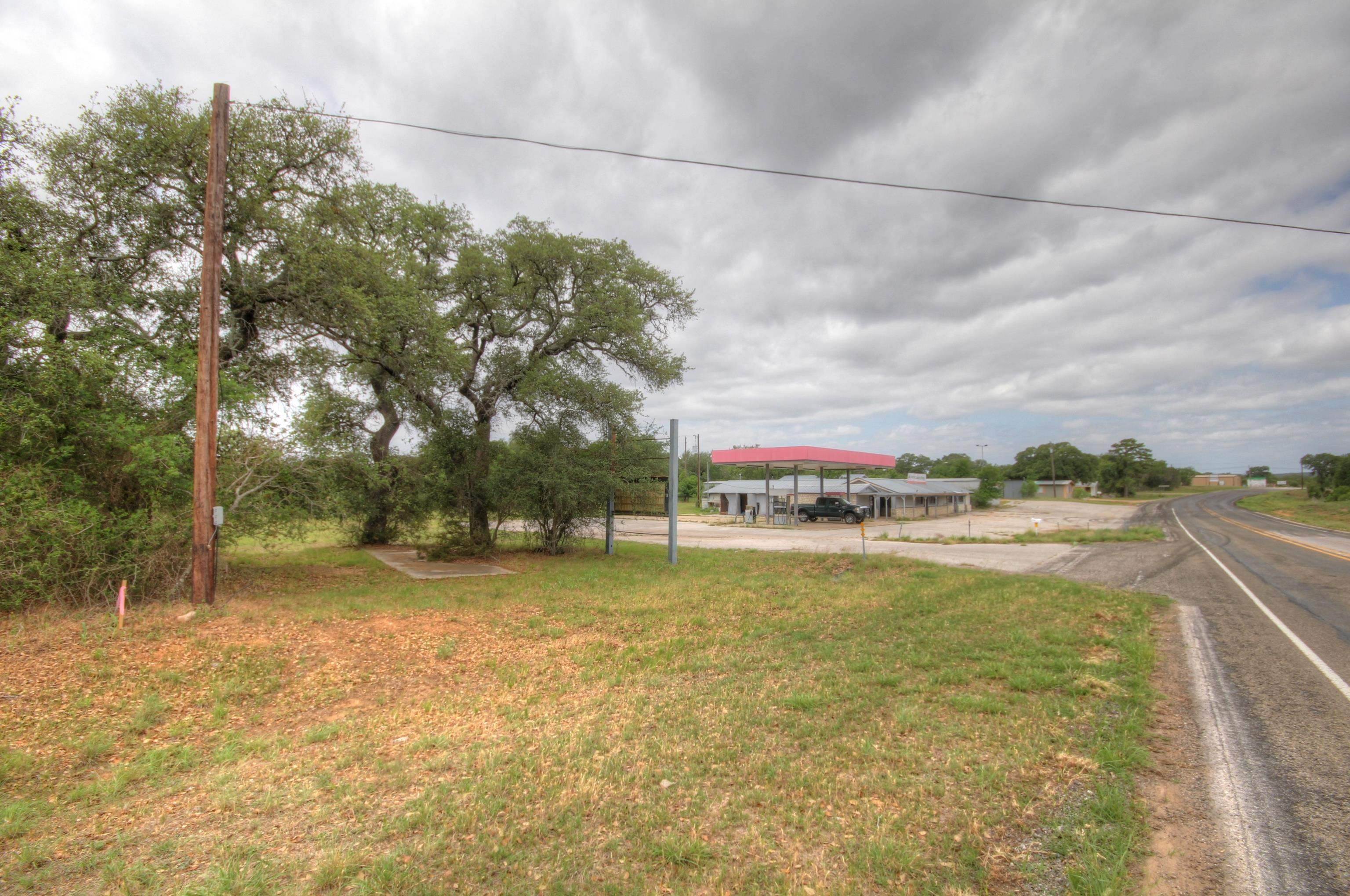 5. Commercial at 1510-1520 Ranch Road 3014 Tow, Texas 78609 United States