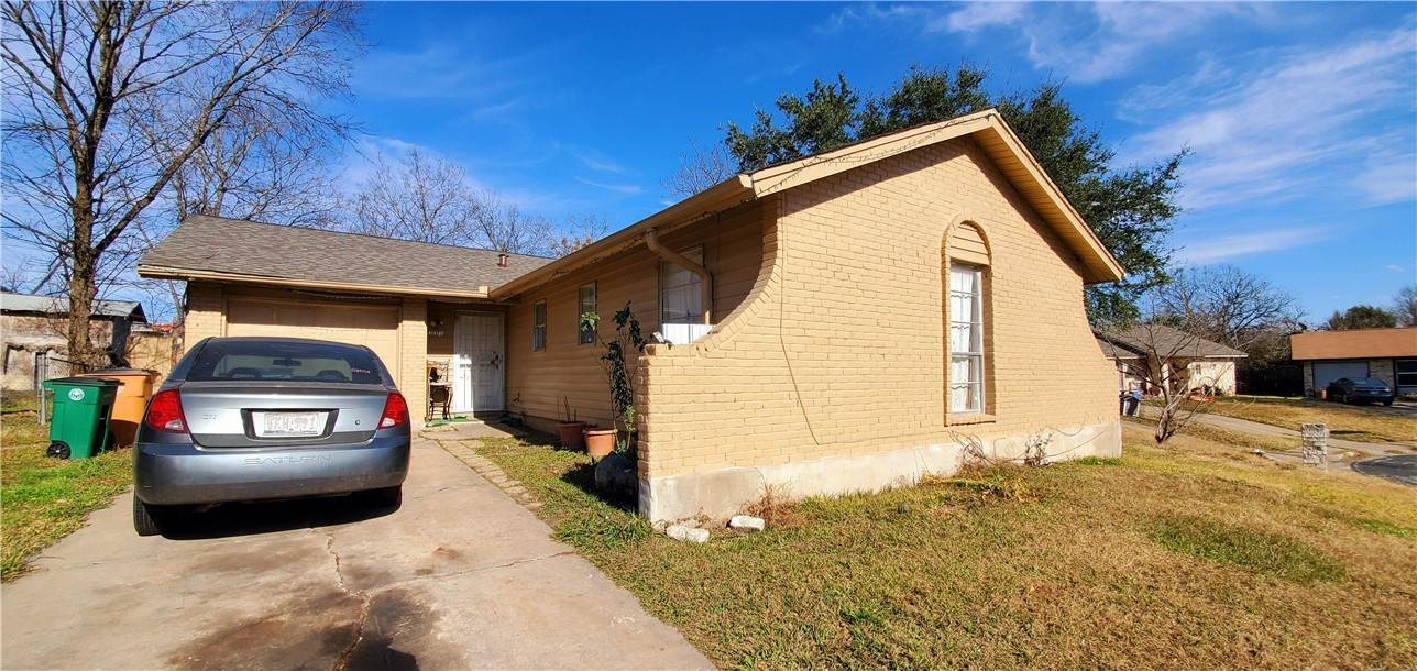 Property for Sale at 7231 Ellington Circle Austin, Texas 78724 United States