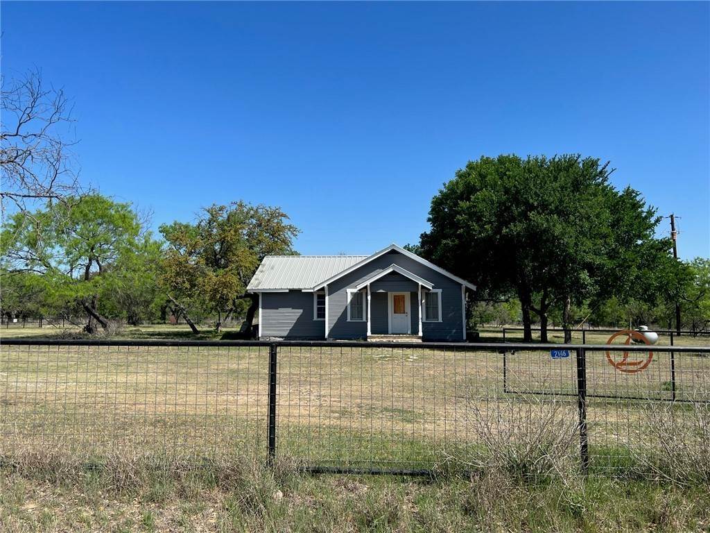 Single Family Homes for Sale at 2146 County Road 1154 Lampasas, Texas 76550 United States