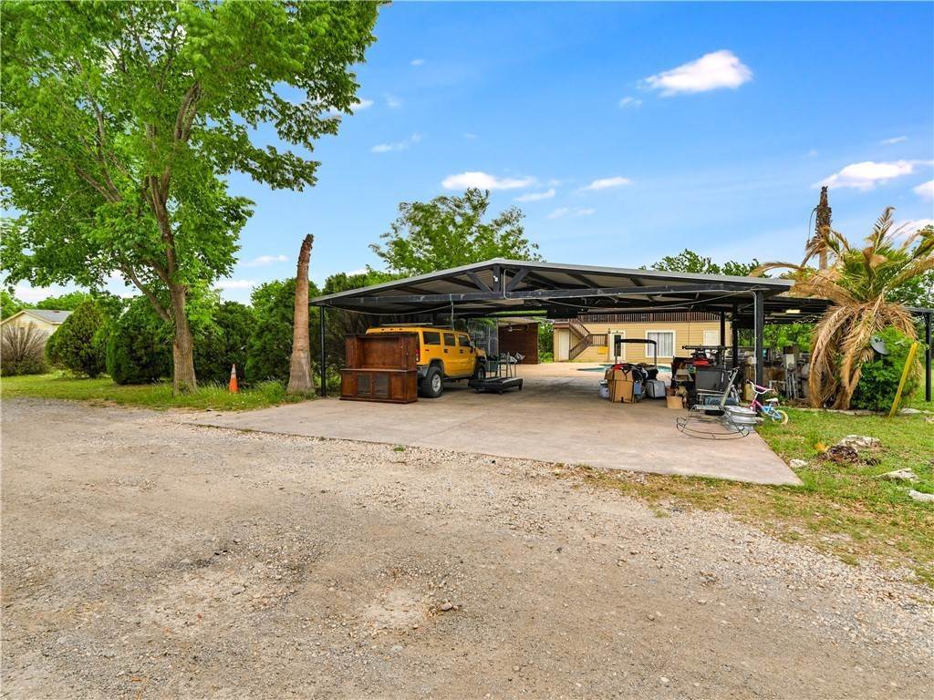 18. Single Family Homes at 11707 Schriber Road Buda, Texas 78610 United States