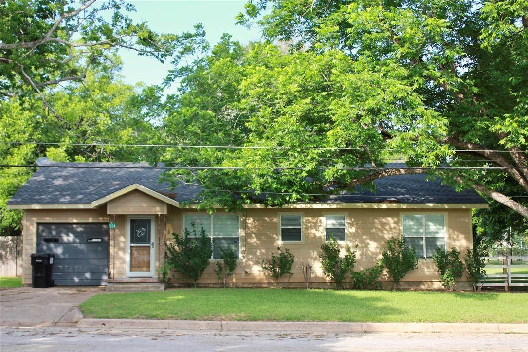 Single Family Homes por un Venta en 504 Hale Lexington, Texas 78947 Estados Unidos