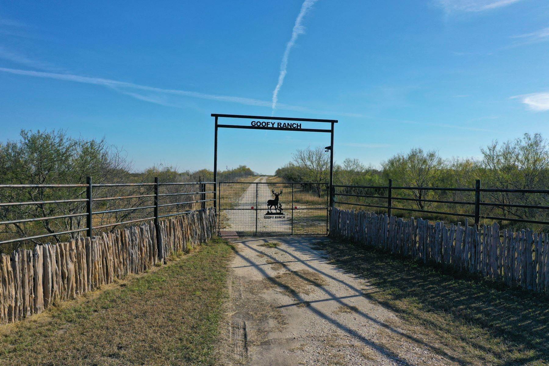 10. Farm and Ranch Properties at 2,355+/- Acres Goofy Lake Ranch, Maverick County Uvalde, Texas 78852 United States