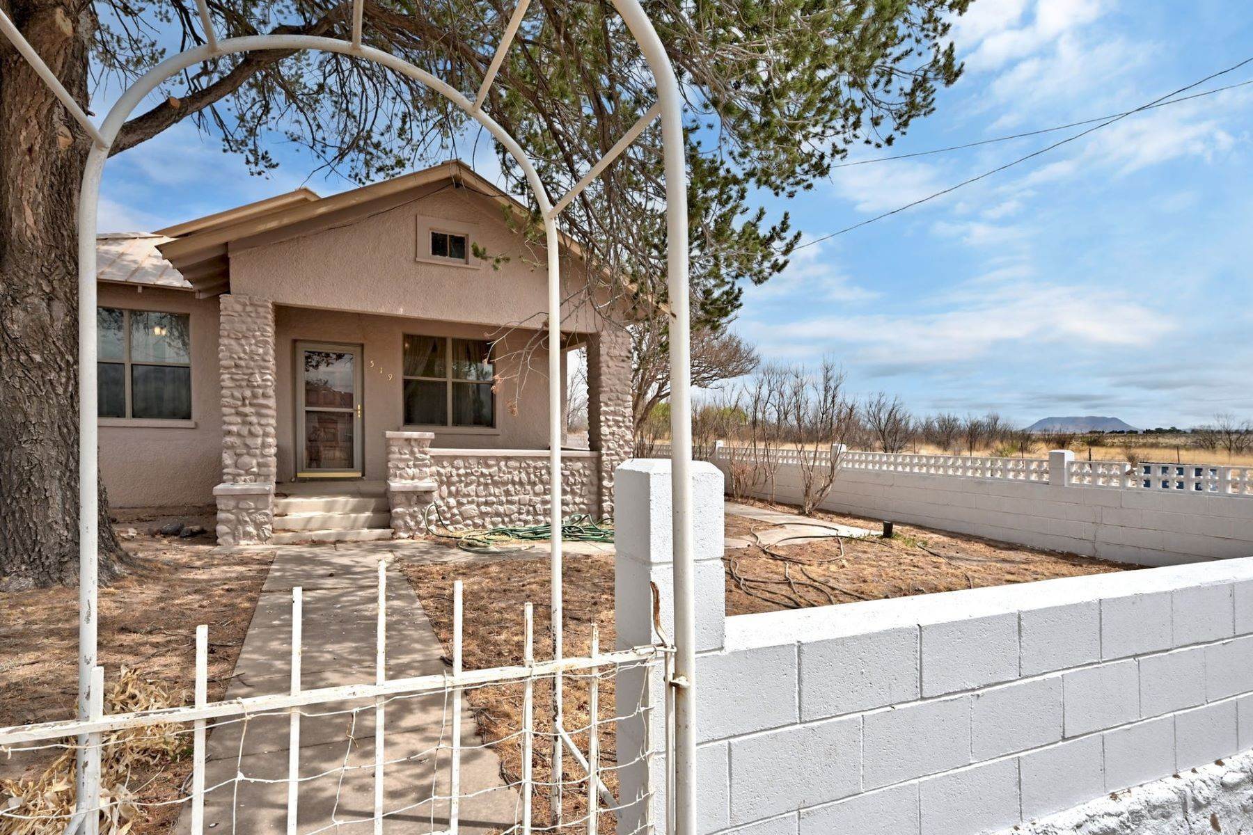 2. Single Family Homes at 519 E Mendias Marfa, Texas 79843 United States