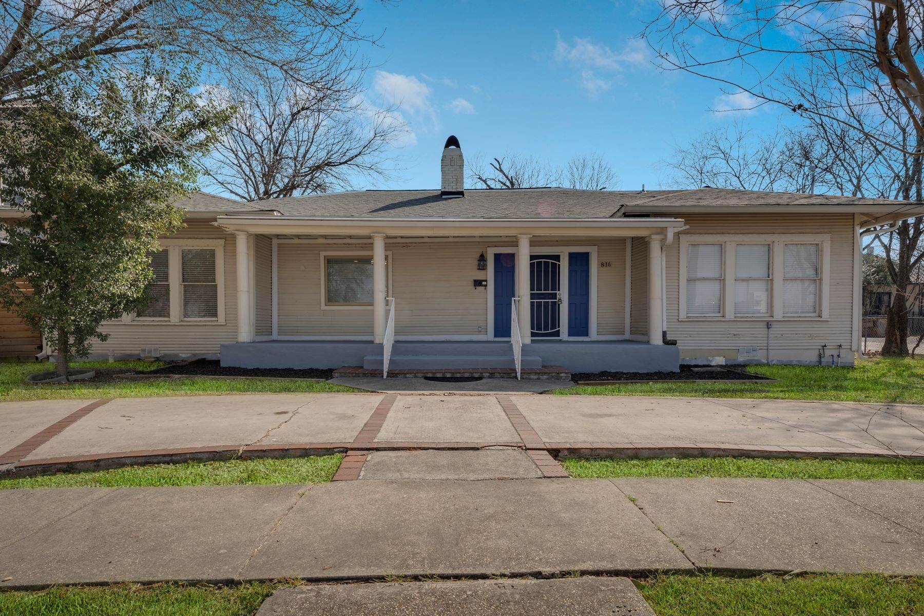 2. Single Family Homes at 816 Ogden Street San Antonio, Texas 78212 United States