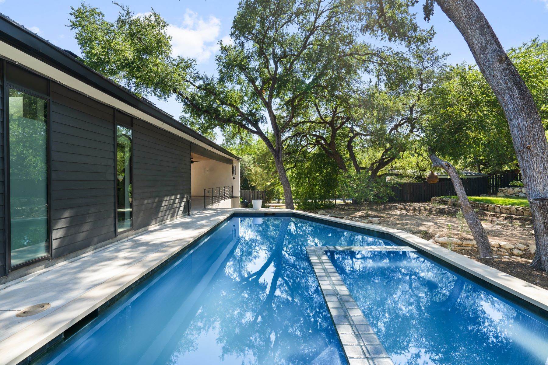 26. Single Family Homes at 5704 Driftwood Drive Austin, Texas 78731 United States